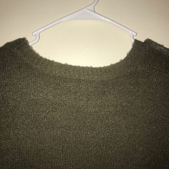 Sweater - Picture 5 of 5